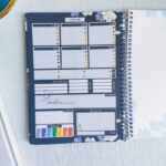 دفتر برنامه ریزی روزانه مستر راد مدل زیبا - Image 2