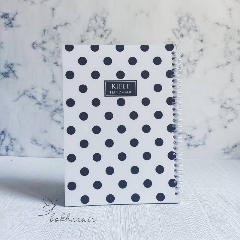 IMG_20230924_114550-(1) دفتر سیمی کیفت طرح خال خال زمینه سفید 100 برگ - Image 1