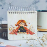 دفترچه مربعی نخودی یاس آکام کد 01