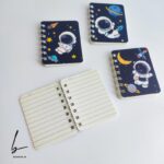 دفترچه یادداشت سیمی MOKA طرح فضانورد