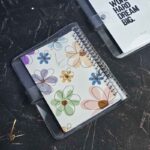 كلاسور شفاف سايز A5 طرح گل