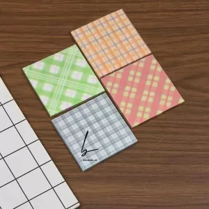 استيك نوت شاین دار طرحدار مدل چهارخونه